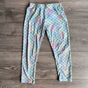 Freestyle Toddler Girl Mermaid Scale Leggings Blue and Pink Size 4T